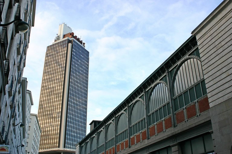 Photo de la Tour Bretagne à Nantes.